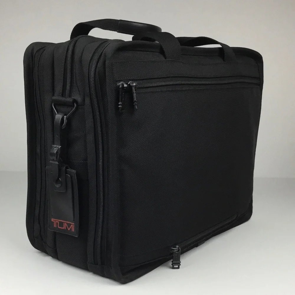 TUMI Alpha 17